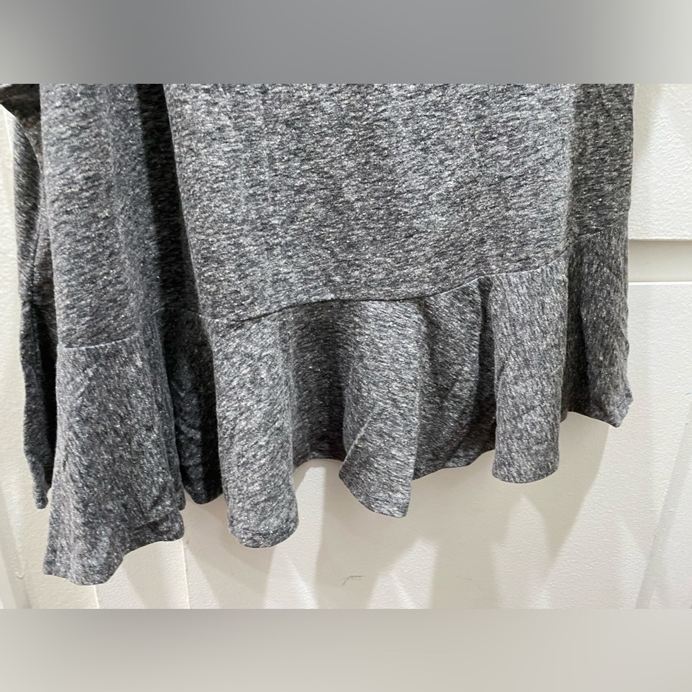 Old Navy Women’s Tank Top - Picture 3 of 7